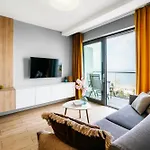 Baltic Frontalny Widok 2 Parking By Stayly شقة مينززدرويه