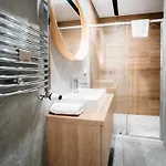 Baltic Frontalny Widok 2 Parking By Stayly