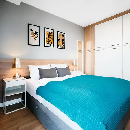 Baltic Frontalny Widok 2 Parking By Stayly דירה *